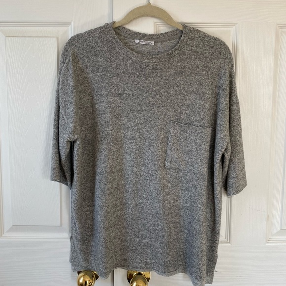 SOLD - Zara Knit Short Sleeve - Picture 1 of 2